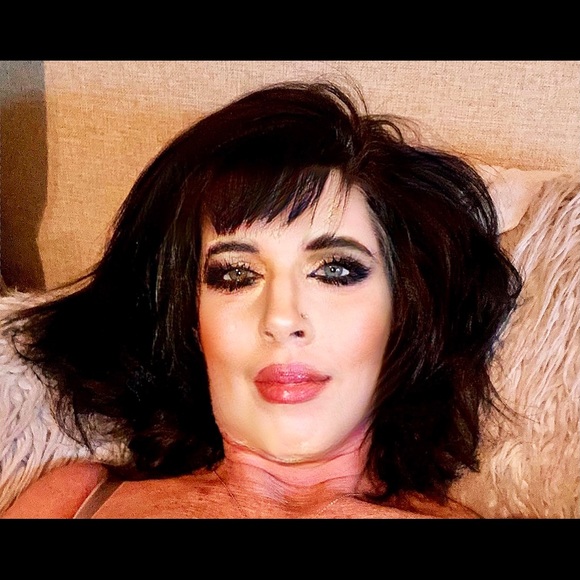 Meet your Posher, Keri - Picture 5 of 15